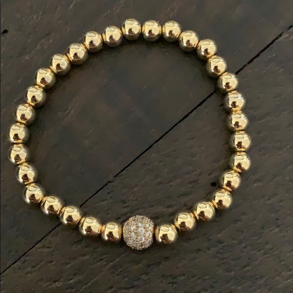 Circle CZ gold beaded bracelet